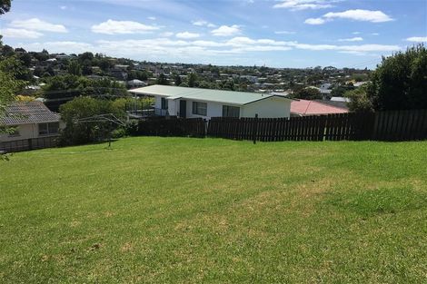 Photo of property in 33 Archers Road, Hillcrest, Auckland, 0629