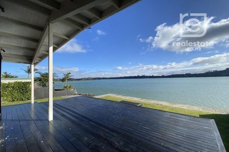 Photo of property in 62 The Terrace, Herald Island, Auckland, 0618