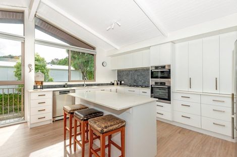 Photo of property in 53 Grant Road, Whataupoko, Gisborne, 4010