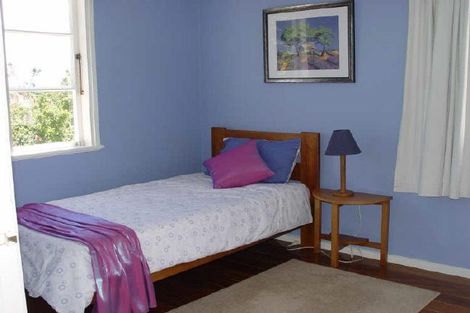 Photo of property in 32 Oranga Avenue, Onehunga, Auckland, 1061