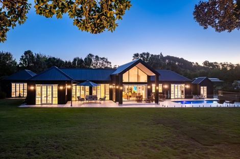 Photo of property in 615 Cove Road, Waipu, 0582