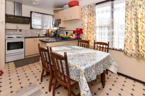 Photo of property in 135 Coxhead Road, Wattle Downs, Auckland, 2103