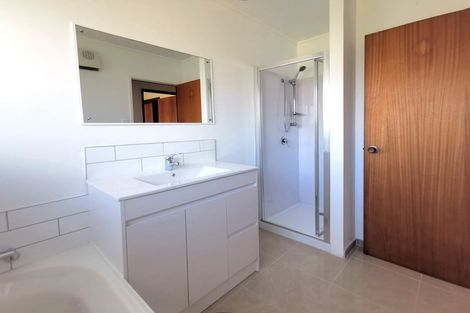 Photo of property in 1/16 Willoughby Avenue, Howick, Auckland, 2014