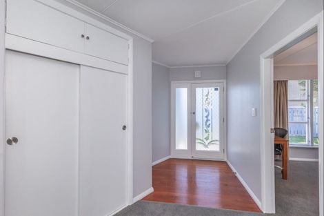 Photo of property in 13 Burn Street, Levin, 5510