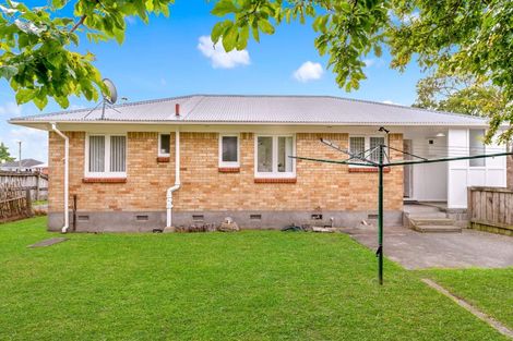Photo of property in 66a Sutton Crescent, Papakura, 2110