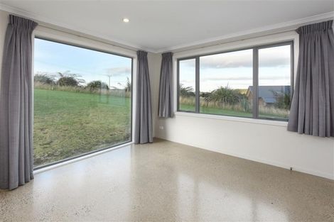 Photo of property in 31 Tunnel Beach Road, Blackhead, Dunedin, 9076