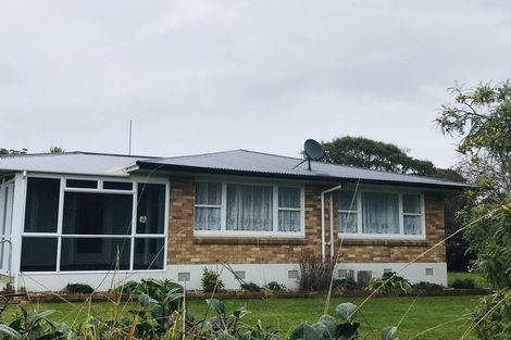 Photo of property in 42 Mcfarlane Street, Oakura, 4314