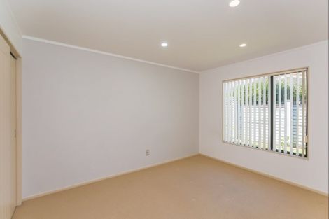 Photo of property in 1 Corfe Castle Lane, Levin, 5510