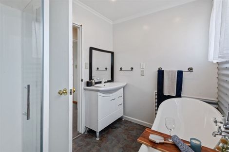 Photo of property in 10 Shire Lane, Woolston, Christchurch, 8062