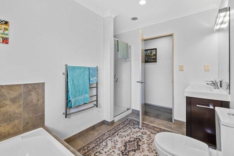 Photo of property in 32a Centreway Road, Orewa, 0931