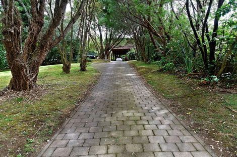 Photo of property in 136 Seaview Road, Piha, New Lynn, 0772