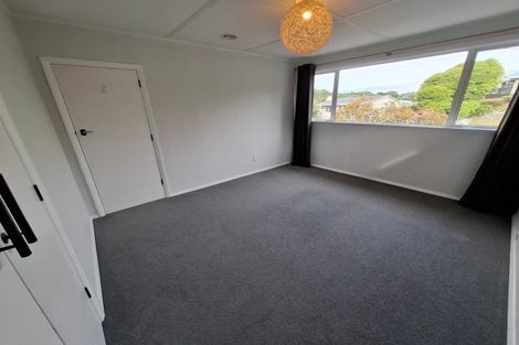 Photo of property in 54 Clawton Street, Westown, New Plymouth, 4310