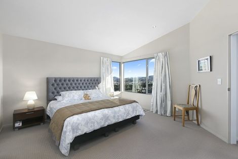 Photo of property in 3 Portland Place, Shiel Hill, Dunedin, 9013