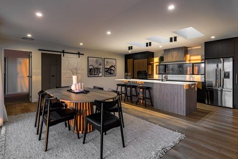 Photo of property in 37 Ruapehu Street, Paraparaumu, 5032