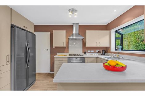 Photo of property in 61 Pemberton Avenue, Bayview, Auckland, 0629