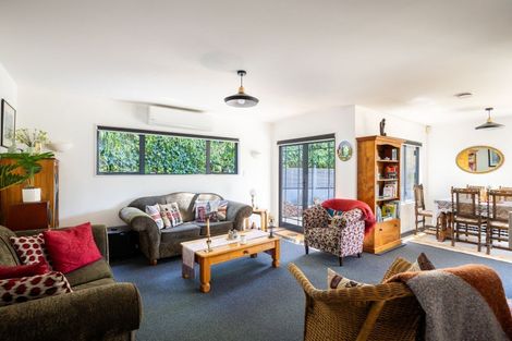 Photo of property in 3 Park View, Ferndale, New Plymouth, 4310