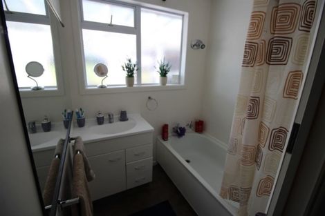 Photo of property in 13 Aotea Crescent, Tokoroa, 3420