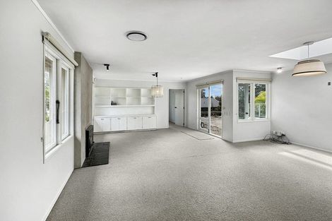 Photo of property in 27 Pa Road, Kerikeri, 0230