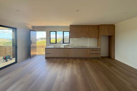 Photo of property in 30 Ridgehill Rise, Flat Bush, 2019