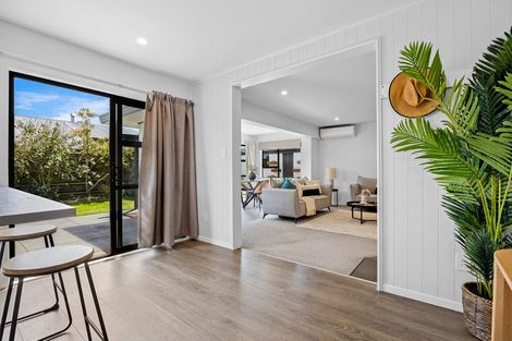 Photo of property in 355 Pine Avenue, South New Brighton, Christchurch, 8062