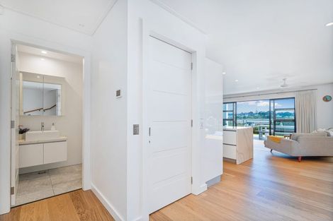 Photo of property in 15/6 The Marina, Tairua, 3508