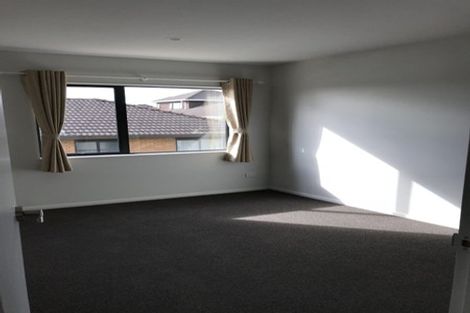 Photo of property in 9 Sophie Lane, Henderson, Auckland, 0612