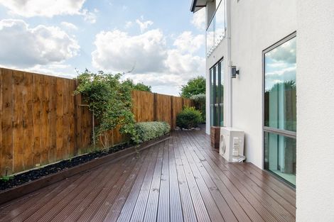 Photo of property in 8 Longbow Terrace, Flagstaff, Hamilton, 3210