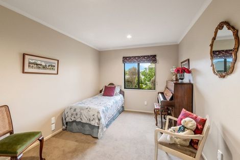 Photo of property in 162 Guildford Drive, Paraparaumu Beach, Paraparaumu, 5032