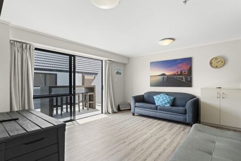 Photo of property in Atlas Apartments, 1/49 Maunganui Road, Mount Maunganui, 3116