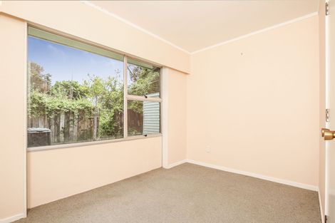 Photo of property in 1/18 Kashmir Road, Glen Eden, Auckland, 0602