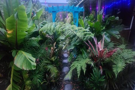 Photo of property in 175 Beach Haven Road, Beach Haven, Auckland, 0626