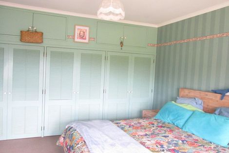 Photo of property in 76 Kitchener Street, Wairoa, 4108