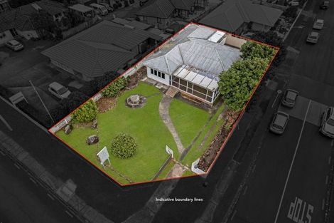 Photo of property in 178 Lincoln Road, Henderson, Auckland, 0610