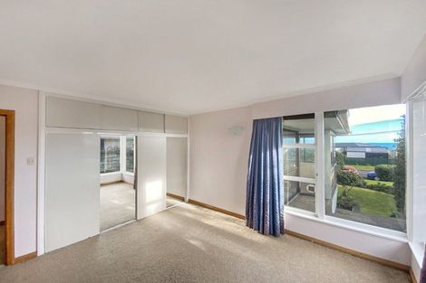 Photo of property in 176 Karaka Street, Castlecliff, Whanganui, 4501