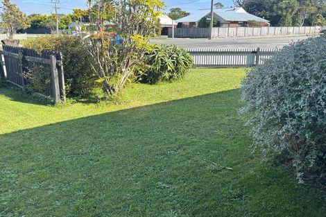 Photo of property in 143 Queen Street, Westport, 7825