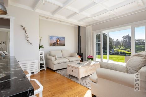 Photo of property in 93 Alf Access Road, Helensville, 0875