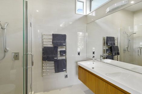 Photo of property in 8 Royds Street, Fendalton, Christchurch, 8014