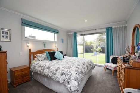 Photo of property in 50 Northside Drive, Waikiwi, Invercargill, 9810