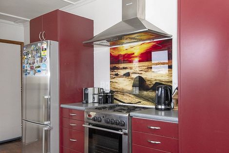 Photo of property in 27 Roseness Street, Palmerston, 9430