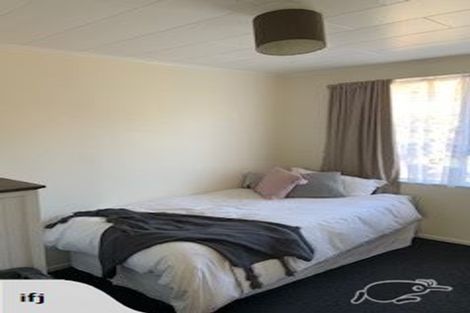 Photo of property in 2/156 Knights Road, Hutt Central, Lower Hutt, 5011