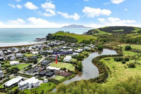 Photo of property in 261 Mangatawhiri Road, Omaha, 0986