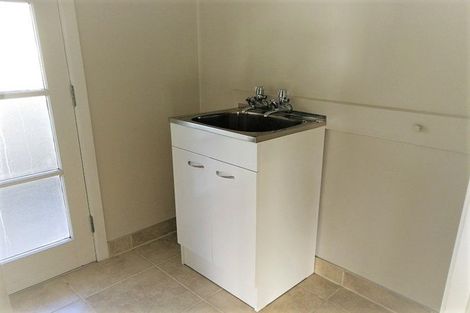 Photo of property in 16 Trinidad Road, Sunnynook, Auckland, 0620