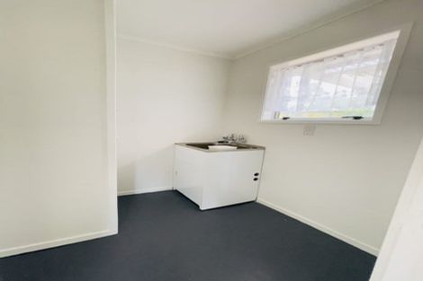 Photo of property in 90 Oriel Avenue, Tawa, Wellington, 5028