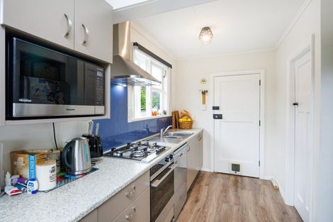 Photo of property in 8 Easton Street, Foxton, 4814