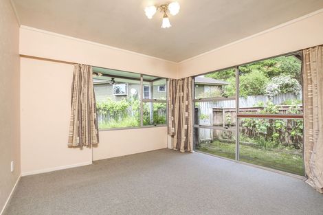 Photo of property in 1/18 Kashmir Road, Glen Eden, Auckland, 0602