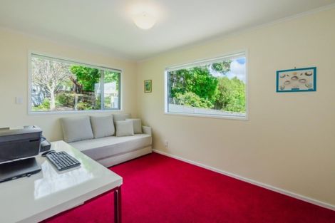 Photo of property in 93 Winara Avenue, Waikanae, 5036