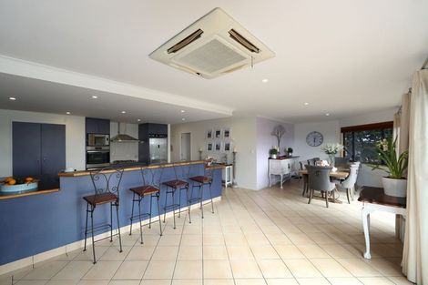 Photo of property in 83 Ferry Road, Clive, 4102