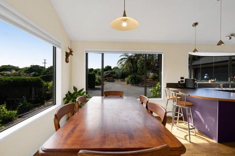 Photo of property in 842 Frankley Road, Hurworth, New Plymouth, 4371