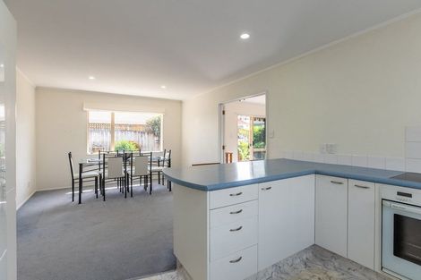 Photo of property in 10a Sunburst Court, Paraparaumu Beach, Paraparaumu, 5032