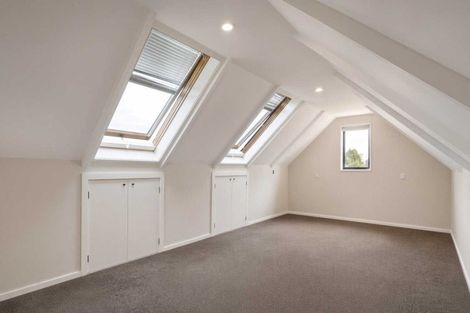 Photo of property in 3 Fieldmoor Place, Parklands, Christchurch, 8083